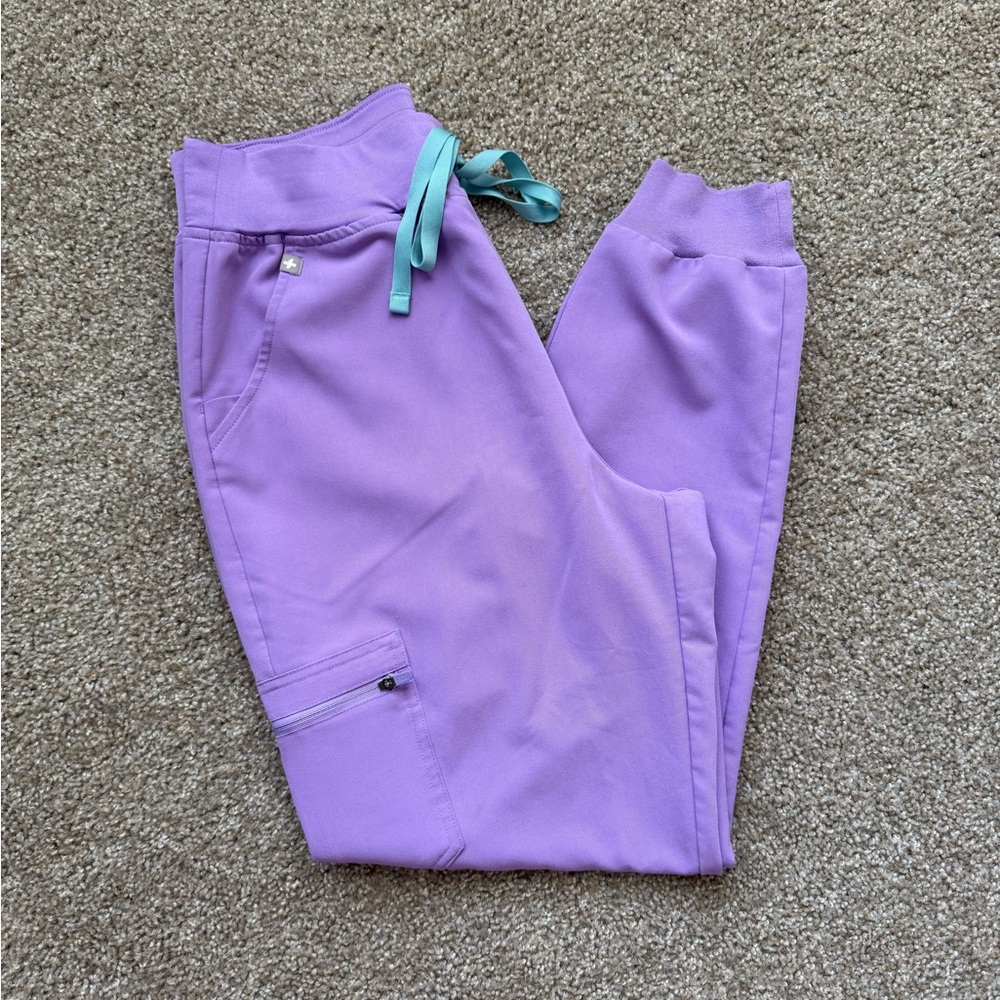Figs Purple Jogger Sweatpants with Tapered Leg Design